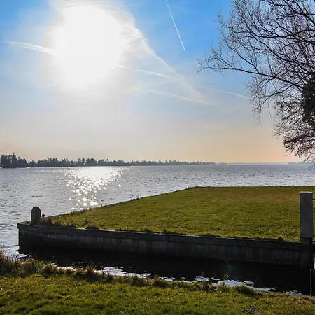 Prázdninový dům Island In